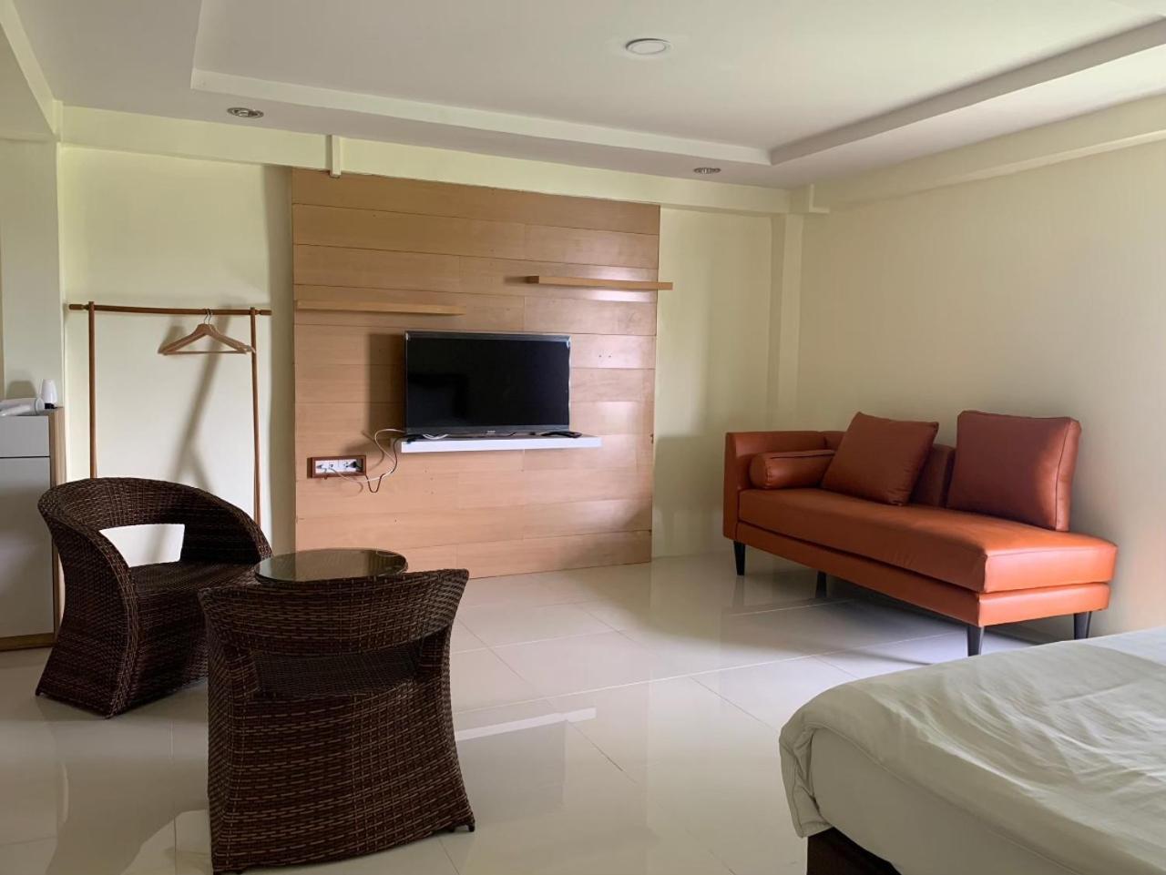 Petchsiri Room เพชรสิริรูม Ban Sai Mai Buitenkant foto